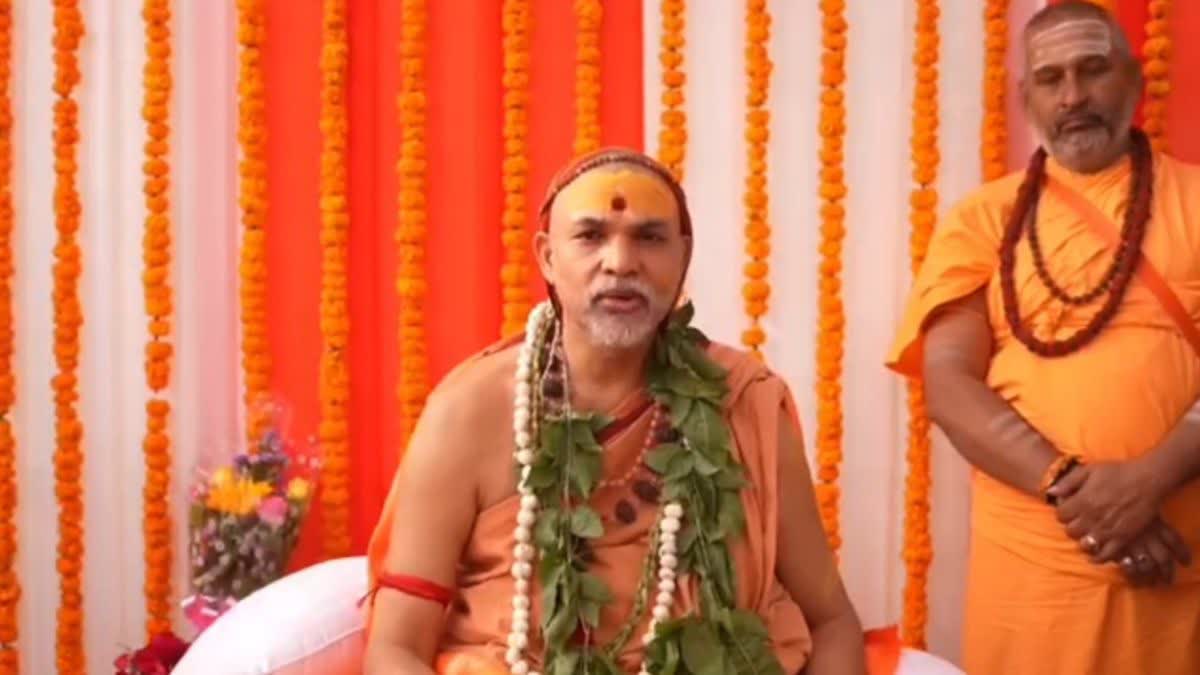 शंकराचार्य स्वामी अविमुक्तेश्वरानंद यांच्या अडचणीत वाढ; वाराणसीत ‘पोक्सो’सह विविध कलमान्वये एफआयआर दाखल