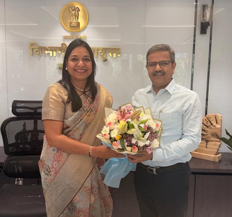 कोकण विभागीय आयुक्तपदी रुबल अग्रवाल विराजमान; प्र. आयुक्त सिद्धराम सालीमठ यांच्याकडून स्वीकारला पदभार