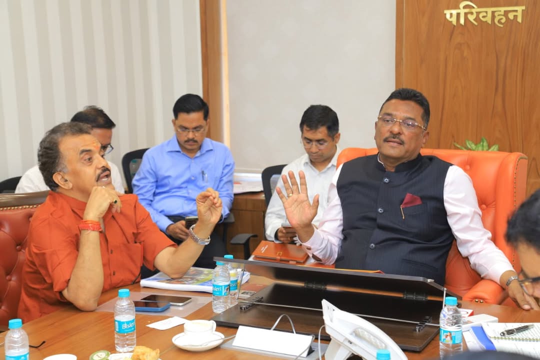 रिक्षा-टॅक्सी चालकांना मराठी भाषेची सक्ती; १ मेचा मुहूर्त टळण्याची शक्यता, परिवहन विभागाची आज महत्त्वाची बैठक