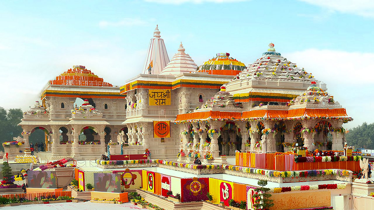राम मंदिरातील देणगी मोजणाऱ्या कर्मचाऱ्यांसाठी नवा ड्रेस कोड; ‘पॉकेटलेस’ गणवेशाचा नियम