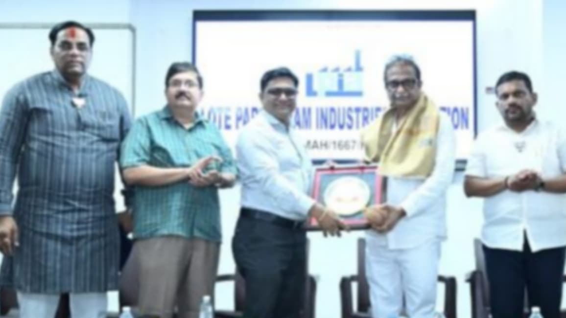 लोटे एमआयडीसीमधील उद्योजकांच्या समस्या सोडवण्यास प्राधान्य; आमदार प्रमोद जठार यांची ग्वाही