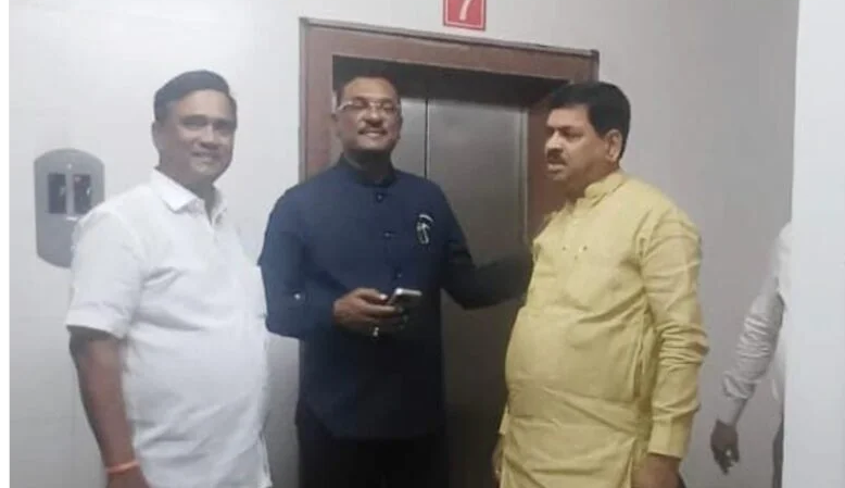 चिपळूण एस.टी. डेपोचे रखडलेले काम लवकरच मार्गी लावणार; परिवहन मंत्री ना. प्रताप सरनाईक