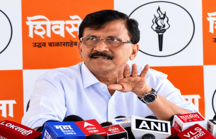 ‘मतांची चोरी करून सत्तेत आलेल्या सरकारला हटवणे हाच ‘इंडिया’ आघाडीचा एकमेव अजेंडा’ – संजय राऊतांचा भाजपवर हल्लाबोल
