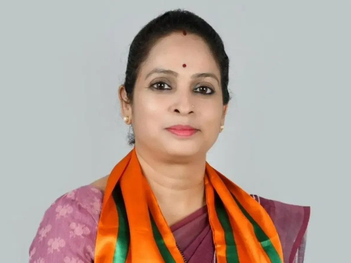 २८ लाखांचा अमेरिका दौरा! दुष्काळाच्या पार्श्वभूमीवर नवी मुंबईच्या महापौर सुजाता पाटील वादात